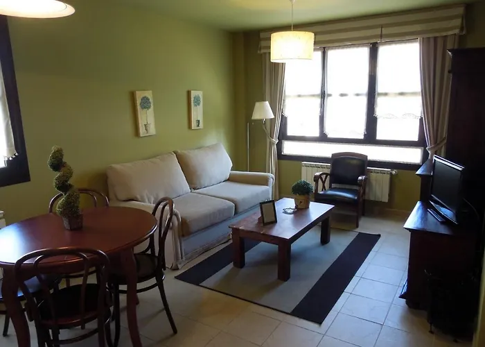 Apartamentos La Marina